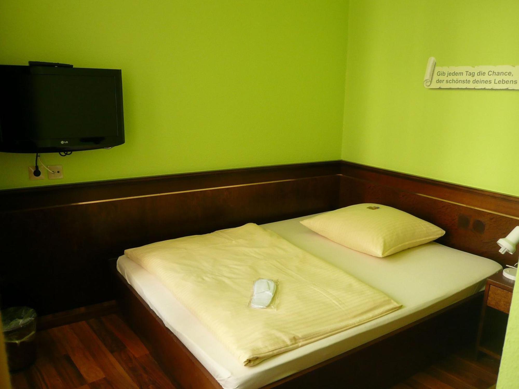 Hotel Am Wilhelmsplatz Stuttgart Zewnętrze zdjęcie