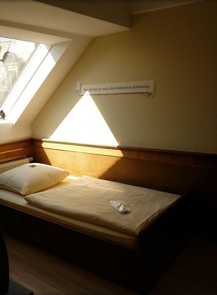 Hotel Am Wilhelmsplatz Stuttgart Zewnętrze zdjęcie