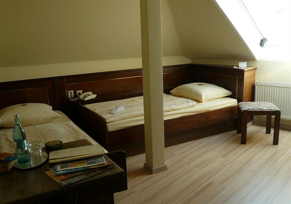 Hotel Am Wilhelmsplatz Stuttgart Zewnętrze zdjęcie