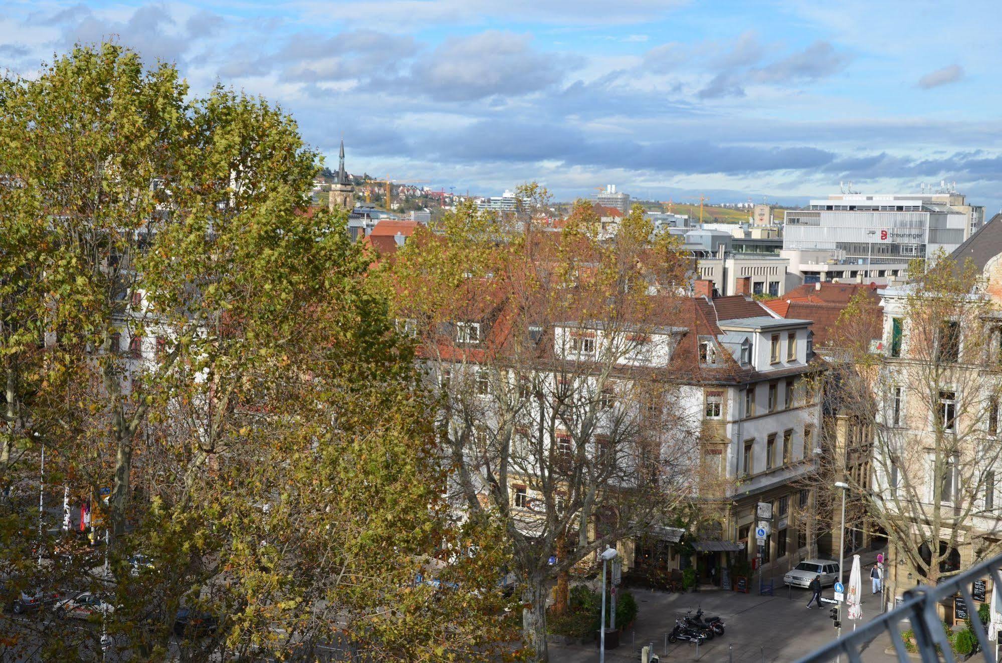 Hotel Am Wilhelmsplatz Stuttgart Zewnętrze zdjęcie